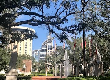 alabama/mobile/downtown-mobile/attraction/spanish-plaza-park