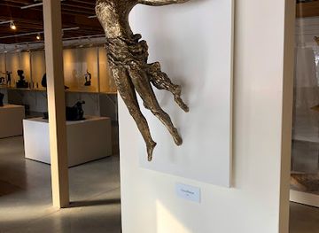 minnesota/rochester/attraction/charles-e-gagnon-museum-sculpture-garden