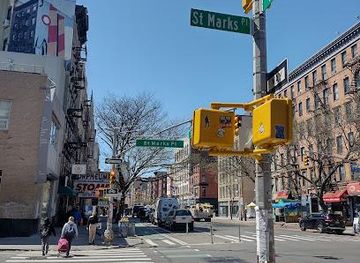 new-jersey/hoboken/attraction/st-marks-pl