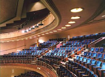 nebraska/columbus/attraction/southern-theatre