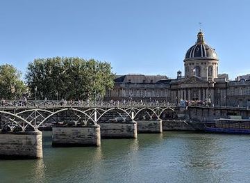 france/versailles/attraction/pont-des-arts