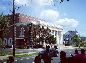 connecticut/bridgeport/attraction/the-klein-memorial-auditorium