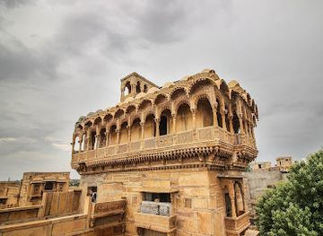 india/jaisalmer/attraction/salam-singh-ki-haweli-moti-mahal