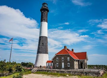 new-york/long-island/attraction/fire-island-lighthouse