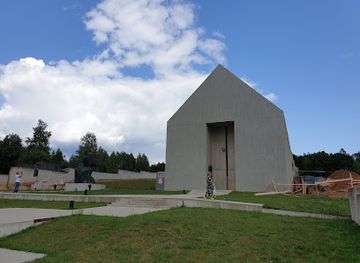 poland/holy-cross-mountains/attraction/museum-of-martyrdom-of-polish-village-michniow