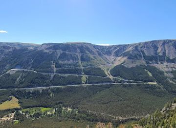 montana/beartooth-highway/attraction/hellroaring-plateau-trailhead