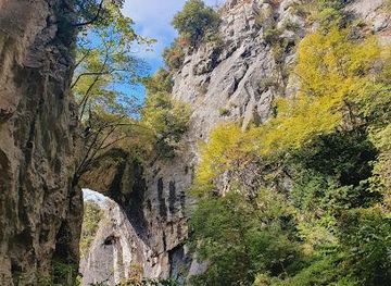 san-marino/serravalle/attraction/arco-di-fondarca