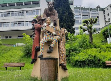 germany/black-forest/attraction/narrenbrunnen