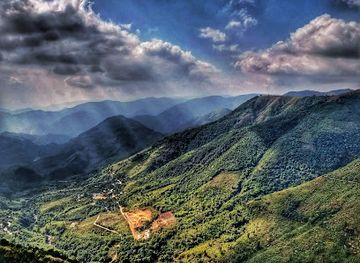 india/northern-plains/attraction/mawjngih-lapynshongdor-view-point