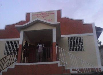 haiti/bassin-bleu/attraction/fond-blanc