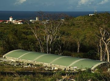 antigua-and-barbuda/codrington/attraction/barnes-hill-reservoir