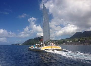 saint-kitts-and-nevis/gingerland/attraction/tropical-tours-st-kitts-nevis