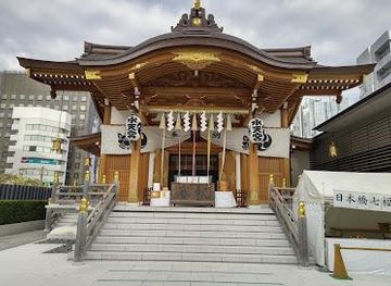 japan/tokyo/attraction/suitengu-shrine