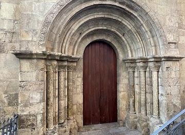 portugal/coimbra/attraction/igreja-de-sao-tiago