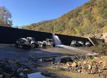west-virginia/hatfield-mccoy-mountains/attraction/black-gold-off-road-tours