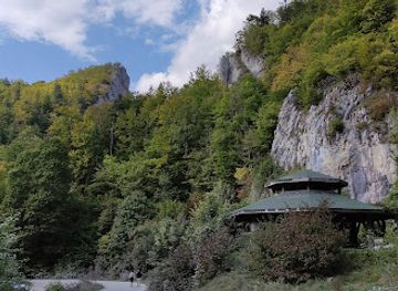 romania/rasnov-area/attraction/cheile-rasnoavei