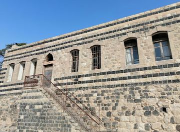 jordan/southern-jordan-valley/attraction/irbid-saray-osmanli-citadel