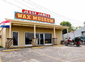 missouri/meramec-caverns/attraction/jesse-james-wax-museum