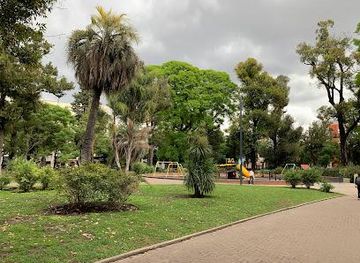 argentina/buenos-aires/attraction/plaza-castelli