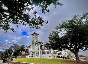 louisiana/lake-charles/attraction/historic-city-hall-arts-cultural-center