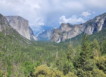 california/yosemite-village/attraction/sentinel-falls