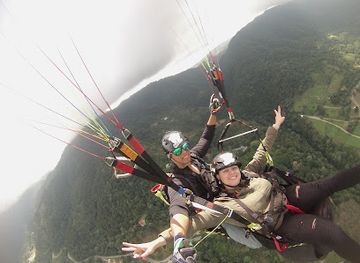 dominican-republic/jarabacoa/attraction/hawk-paragliding-school