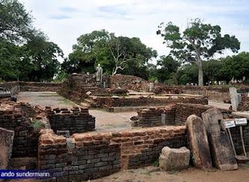 sri-lanka/trincomalee/attraction/velgam-vehera-buddhist-temple