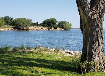 nebraska/nebraska-national-forest/attraction/calamus-reservoir-state-recreation-area-and-wildlife-management-area