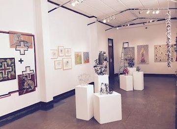 new-mexico/bernalillo/attraction/harwood-art-center