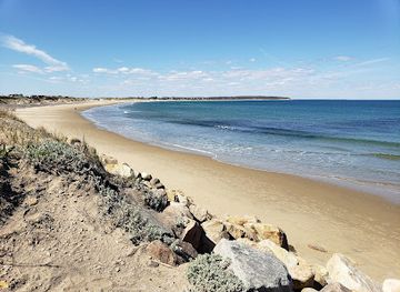 rhode-island/block-island/attraction/crescent-beach