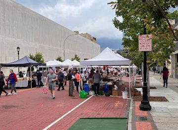 new-york/white-plains/attraction/white-plains-farmers-market