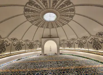 Kingdom Center Sky Bridge