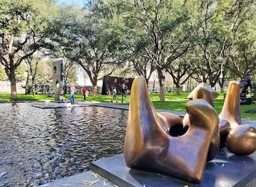 texas/dallas/attraction/nasher-sculpture-center