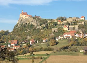 austria/burgenland/attraction/golles-manufaktur-fur-edlen-brand-feinen-essig