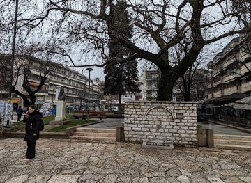 greece/ioannina/attraction/Plateia Pargis