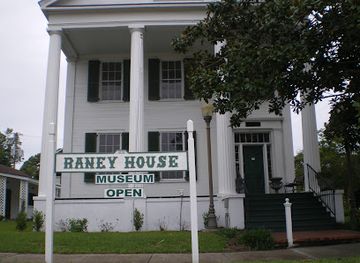 florida/st-george-island/attraction/raney-house-museum