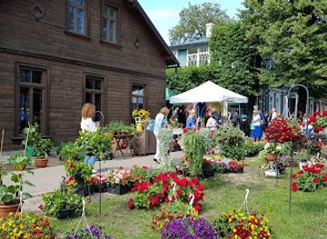 latvia/zemgale/attraction/kalnciema-street-market