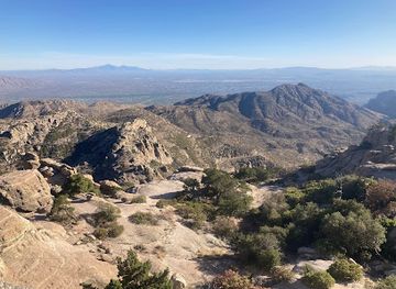 arizona/santa-catalina-mountains/attraction/santa-catalina-natural-area