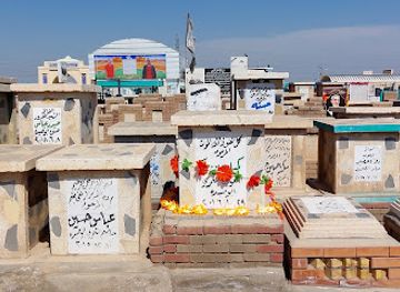 iraq/najaf/attraction/ard-al-hussein-yassin