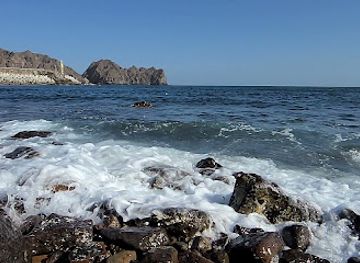 oman/ash-sharqiyah-south-governorate/attraction/haramil-beach