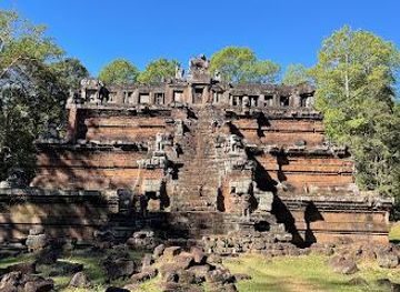 cambodia/siem-reap/attraction/phimeanakas-temple