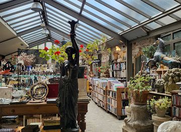 france/versailles/attraction/house-of-michel-madhusudan-datta