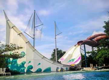 indonesia/central-sulawesi/attraction/bugis-waterpark-adventure