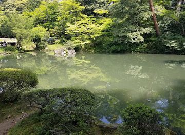 japan/kanazawa/attraction/hirosaka-park