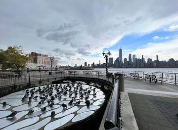 new-jersey/jersey-city/attraction/sky-cache-by-kate-dodd