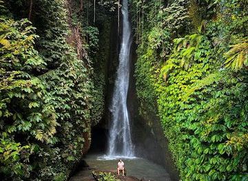 indonesia/bali/attraction/leke-leke-waterfall