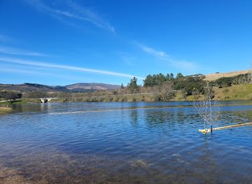 portugal/tras-os-montes/attraction/river-beach-ribeira