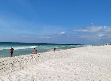 florida/panama-city-beach/attraction/camp-helen-state-park