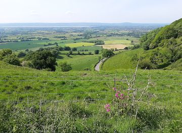 united-kingdom/cotswolds/attraction/coaley-peak