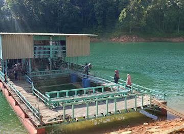 malaysia/terengganu/attraction/air-terjun-lasir-waterfall